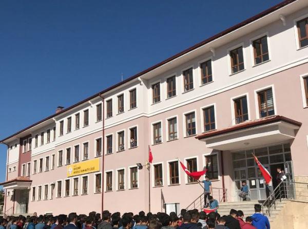 Beyşehir Anadolu İmam Hatip Lisesi Fotoğrafı